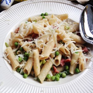 penne with bacon and peas