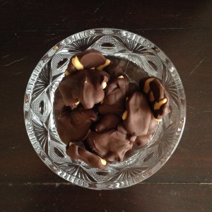 Chocolate Peanut Rocks