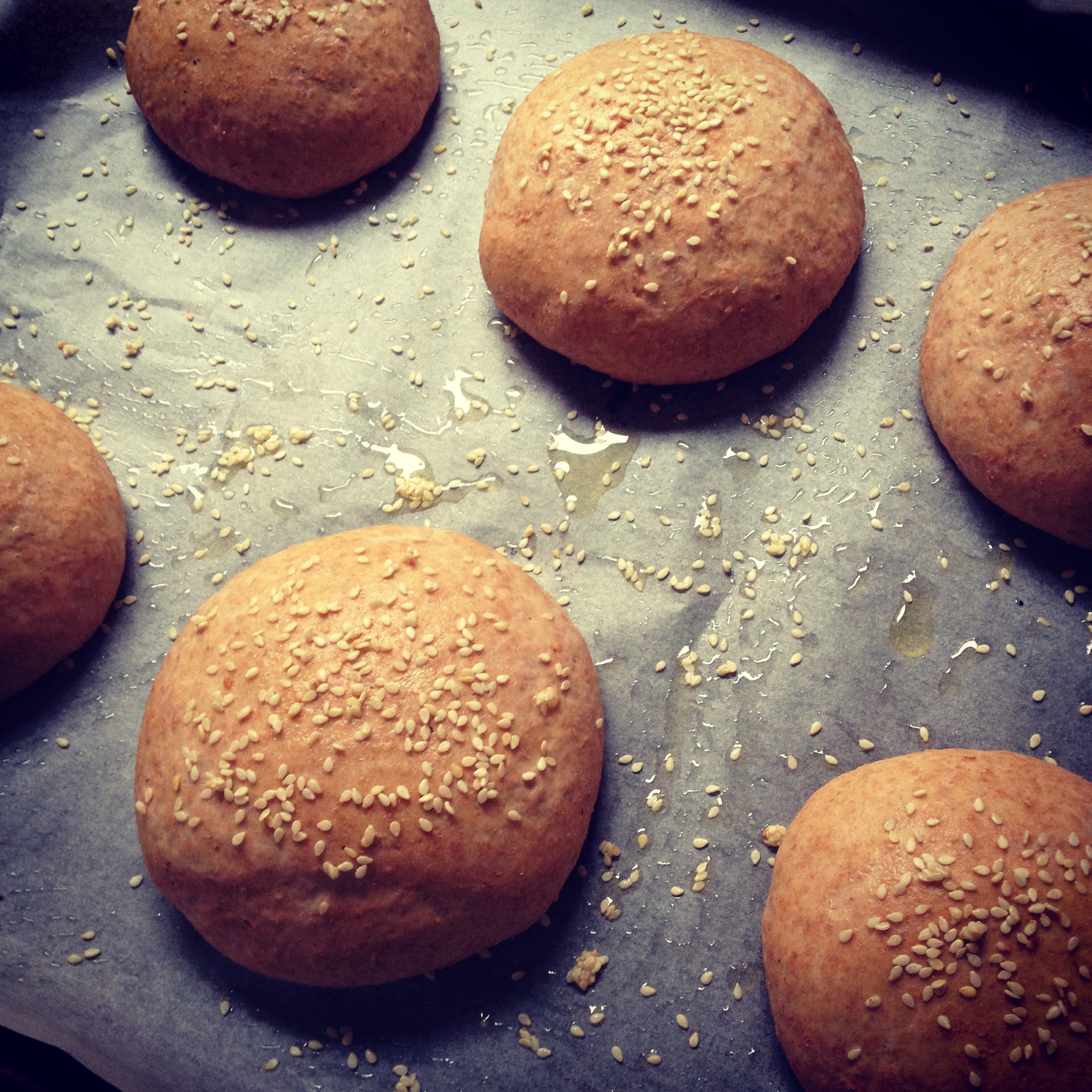 spelt bread rolls